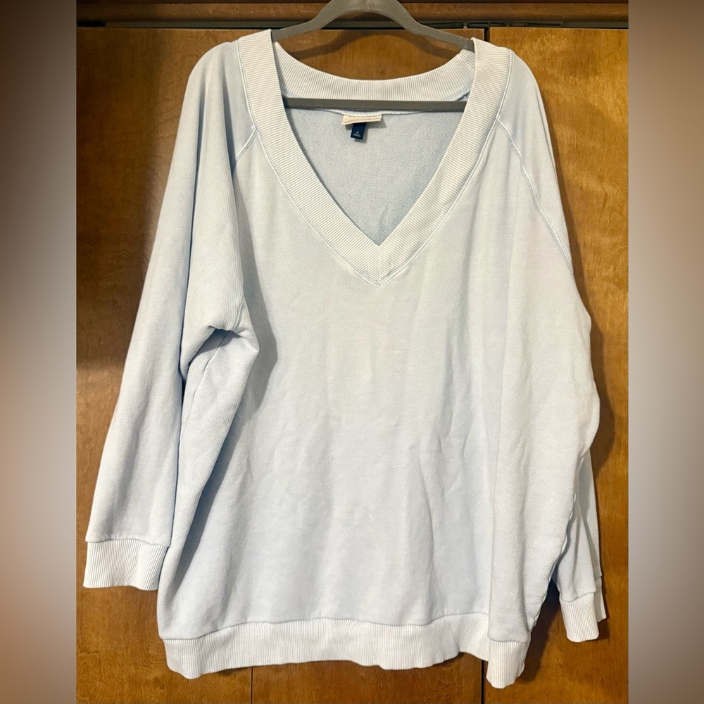 Universal Thread Light Blue V-Neck Pullover Sweatshirt